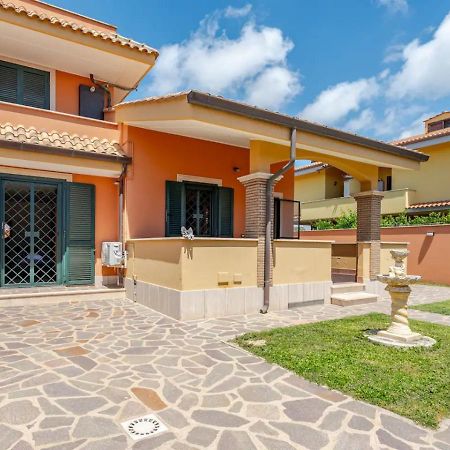 Garden Villa - Free Parking, Wi-Fi E Netflix Fiumicino Exterior photo