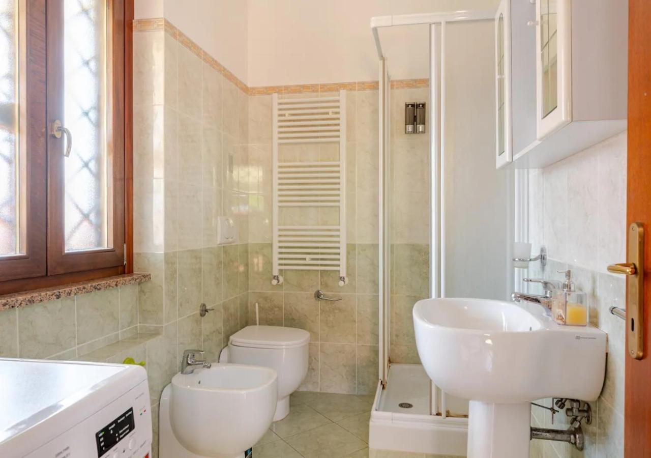 Garden Villa - Free Parking, Wi-Fi E Netflix Fiumicino Exterior photo
