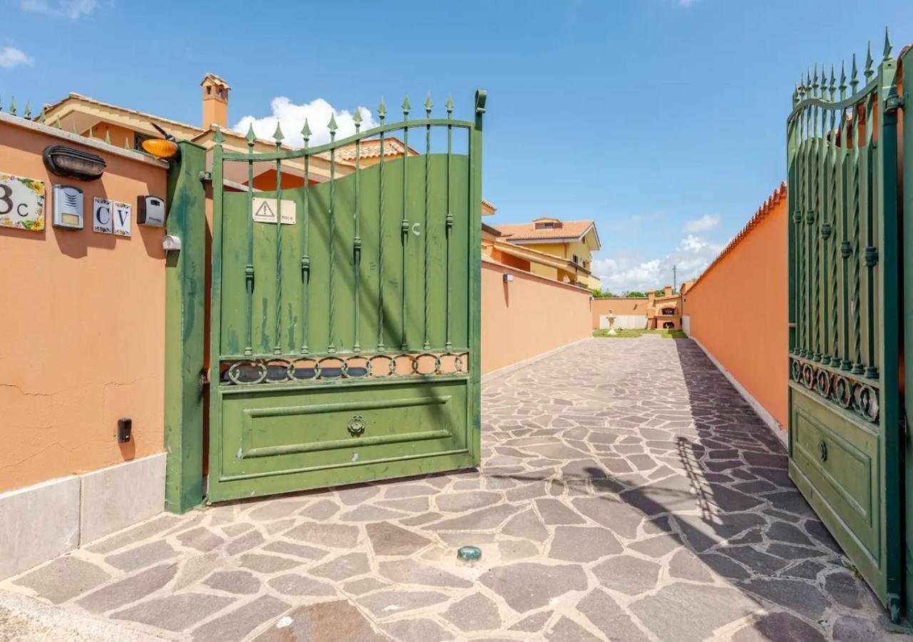 Garden Villa - Free Parking, Wi-Fi E Netflix Fiumicino Exterior photo